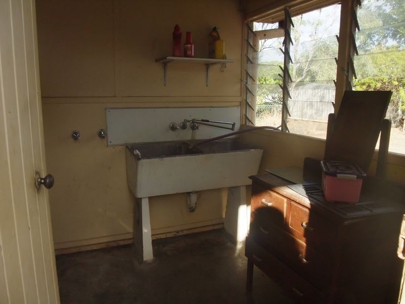 35 Delta Avenue, Mount Isa QLD 4825