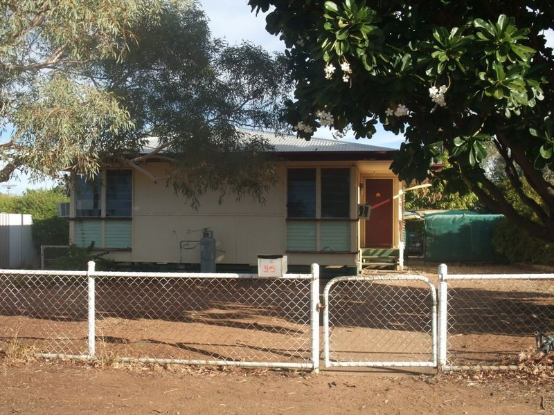 35 Delta Avenue, Mount Isa QLD 4825