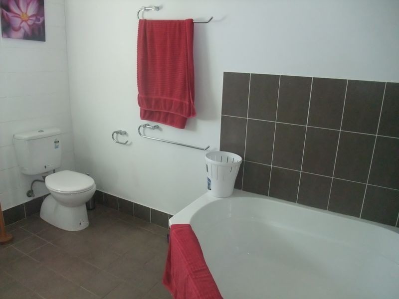 24 Brigalow Street, Mount Isa QLD 4825