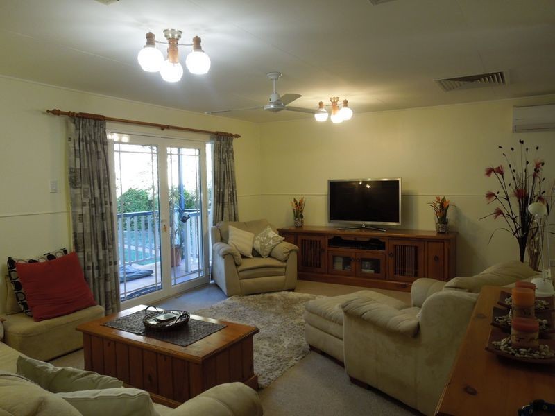 10 Morris Crescent, Mount Isa QLD 4825