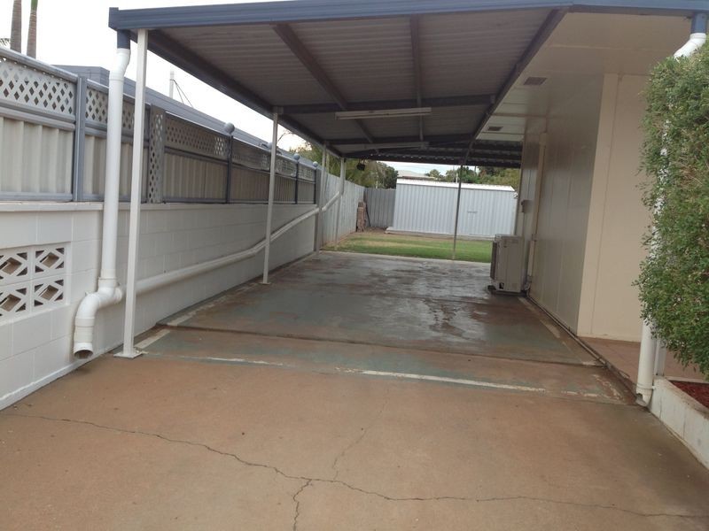 28 Hinkler Crescent, Mount Isa QLD 4825