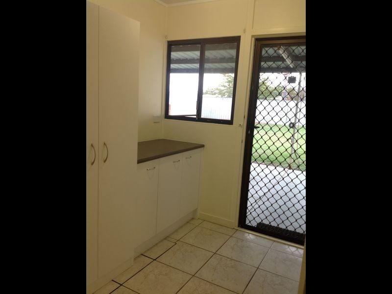 28 Hinkler Crescent, Mount Isa QLD 4825