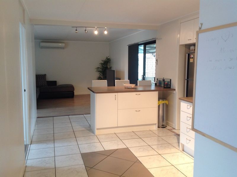 28 Hinkler Crescent, Mount Isa QLD 4825