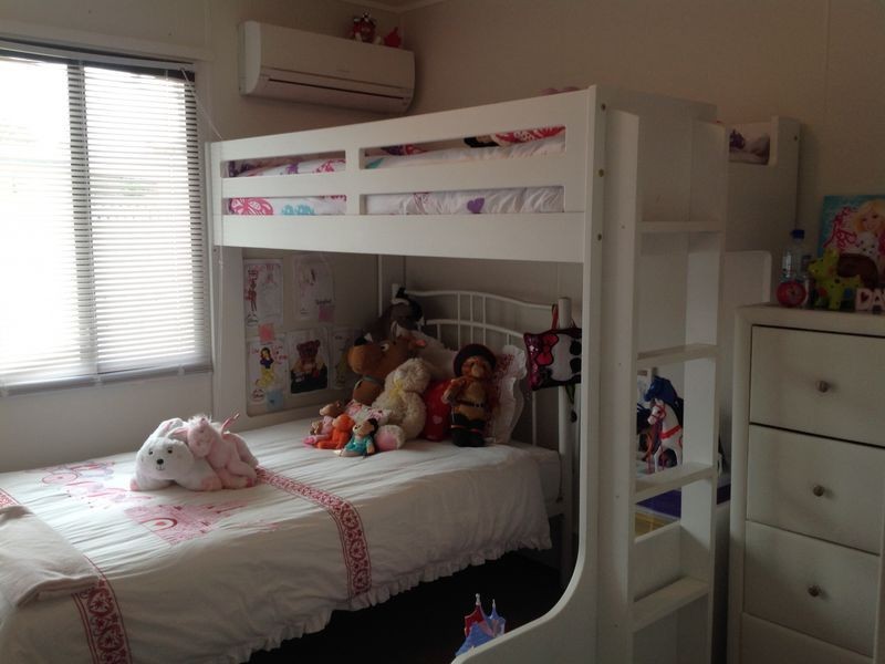 28 Hinkler Crescent, Mount Isa QLD 4825