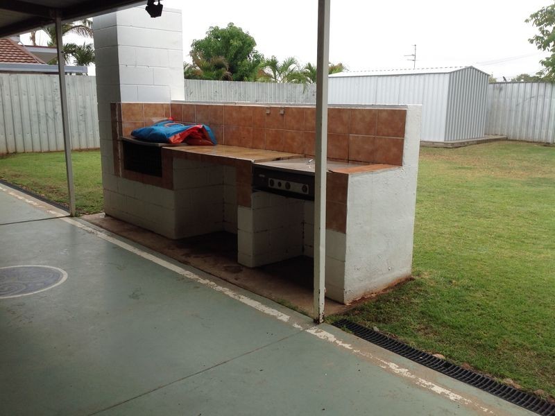 28 Hinkler Crescent, Mount Isa QLD 4825