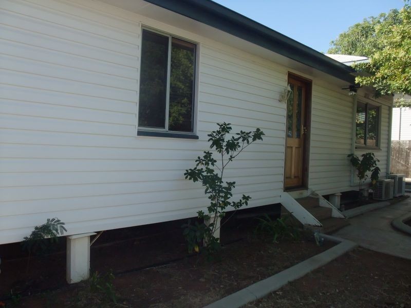 2 Larch Street, Mount Isa QLD 4825