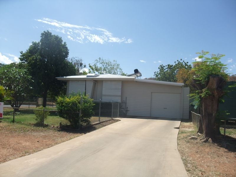 11 Gregory Cres, Mount Isa QLD 4825