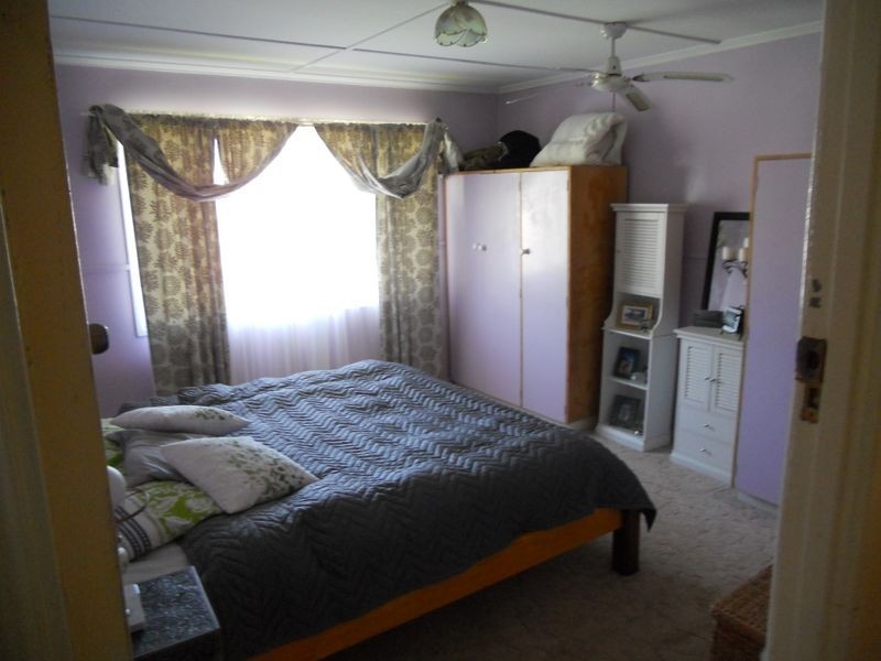 5 Shirley Street, Mount Isa QLD 4825