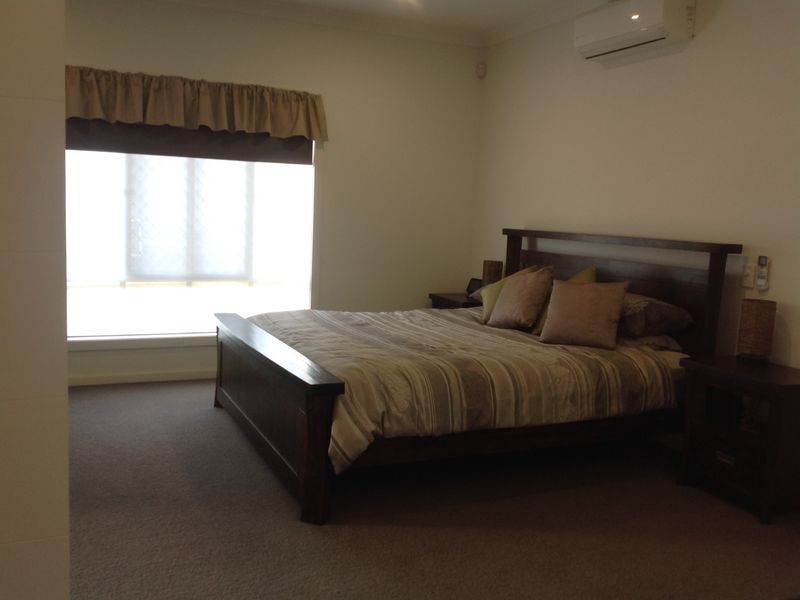 8 Born Court, Mount Isa QLD 4825