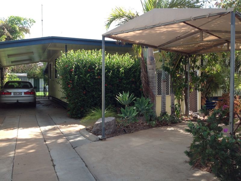 42 Darling Cres, Mount Isa QLD 4825