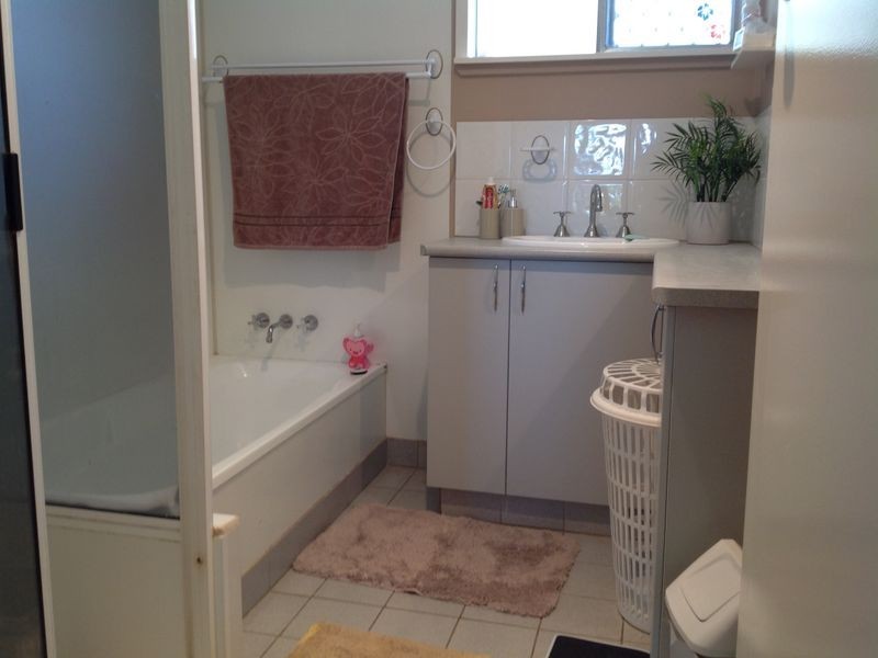 42 Darling Cres, Mount Isa QLD 4825