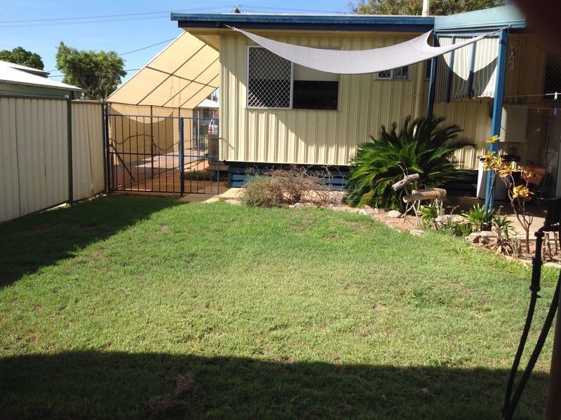 42 Darling Cres, Mount Isa QLD 4825