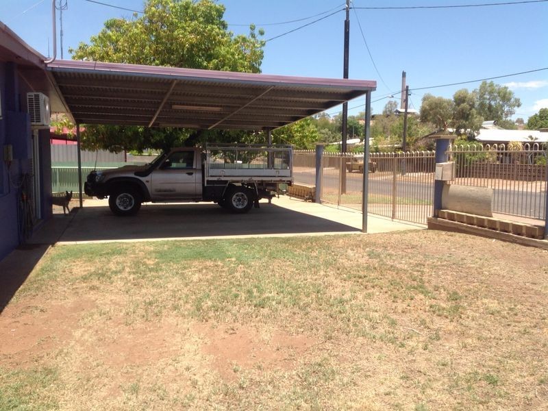7 Rebecca Street, Mount Isa QLD 4825