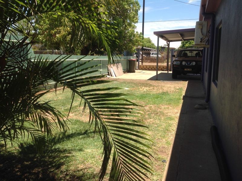 7 Rebecca Street, Mount Isa QLD 4825