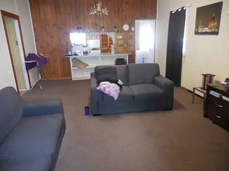 27 Campbell Street, Mount Isa QLD 4825