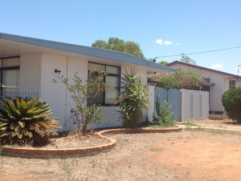 25 Twenty Third  Avenue, Mount Isa QLD 4825
