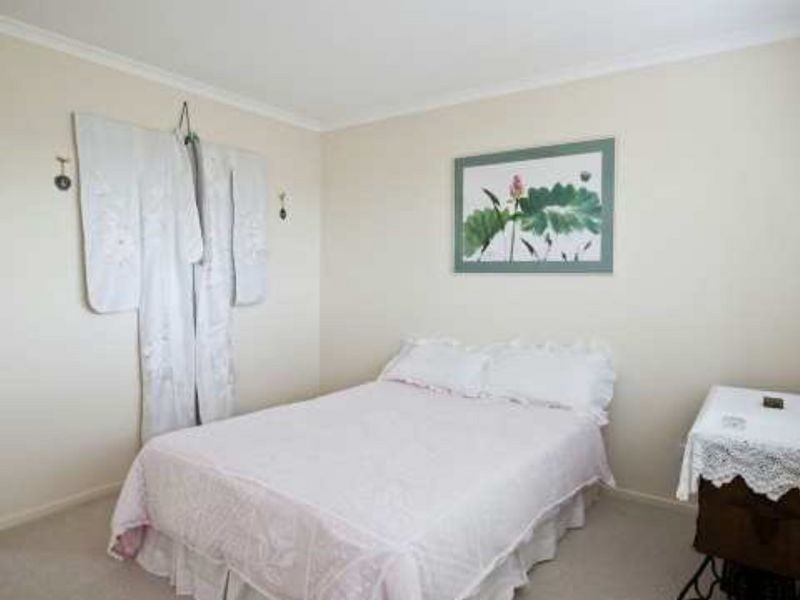 17 Raven Crescent, Mount Isa QLD 4825