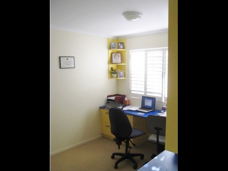 17 Raven Crescent, Mount Isa QLD 4825
