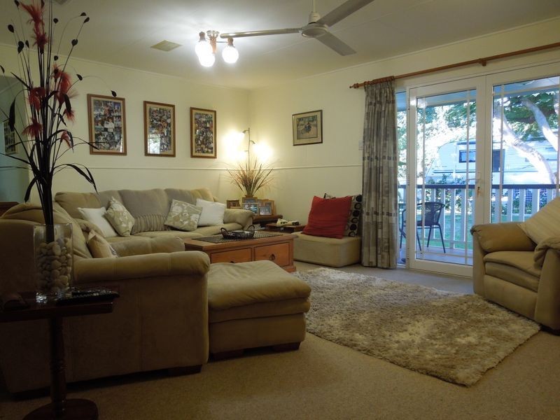 10 Morris Crescent, Mount Isa QLD 4825