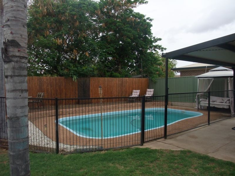 4 Marshall Street, Mount Isa QLD 4825