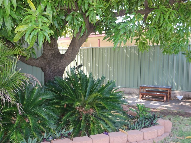 4 Marshall Street, Mount Isa QLD 4825