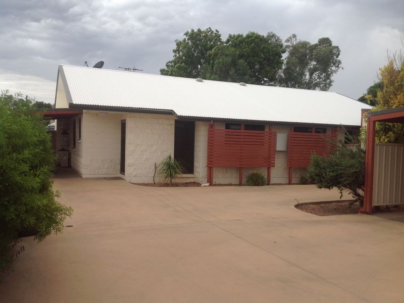 4/166 Camooweal Street, Menzies QLD 4825
