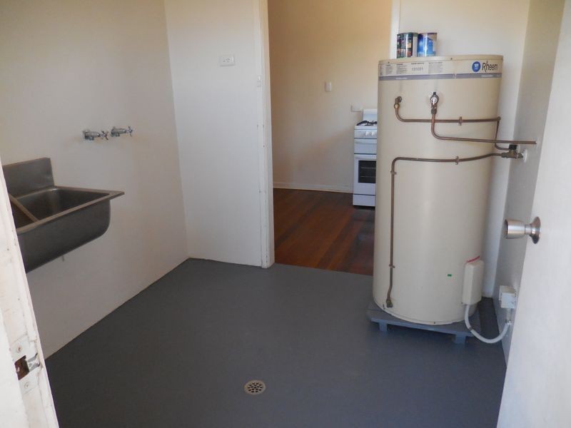 37 Sunset Drive, Mount Isa QLD 4825