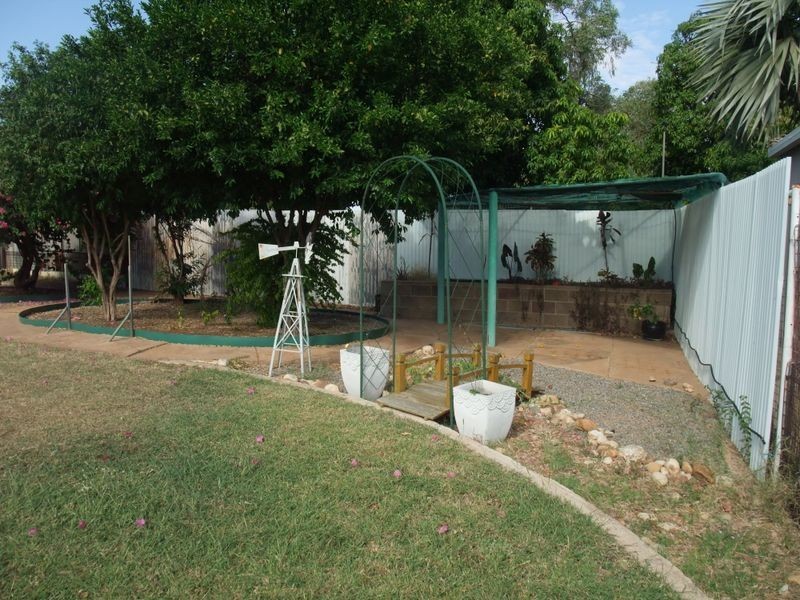 28 Brett Avenue, Mount Isa QLD 4825
