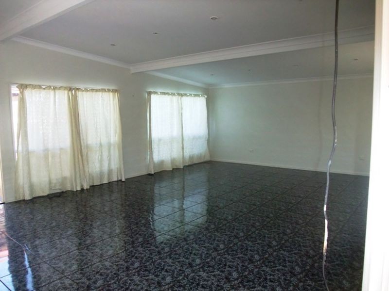 14 Stubbings Avenue, Mount Isa QLD 4825