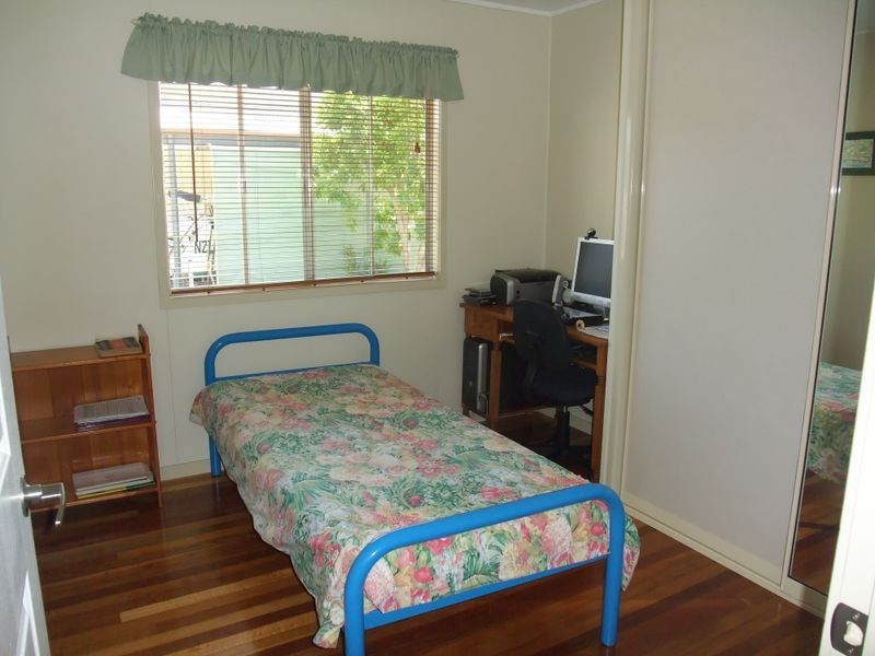 27 Hercules Road, Mount Isa QLD 4825