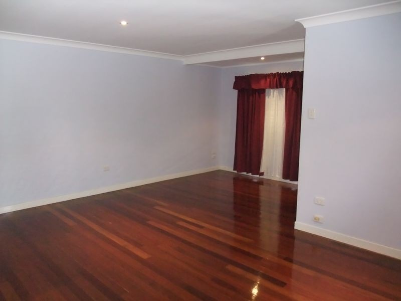 10 Sapphire Street, Mount Isa QLD 4825