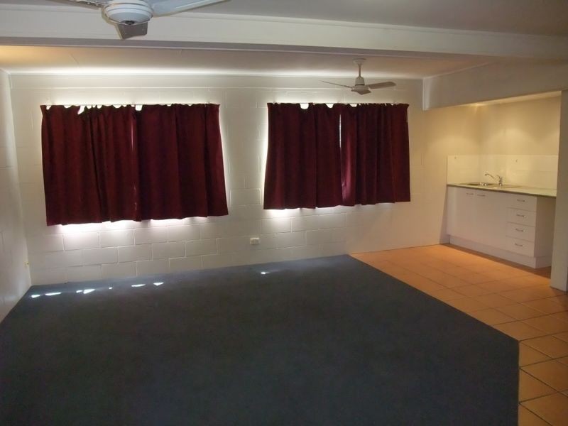 10 Sapphire Street, Mount Isa QLD 4825