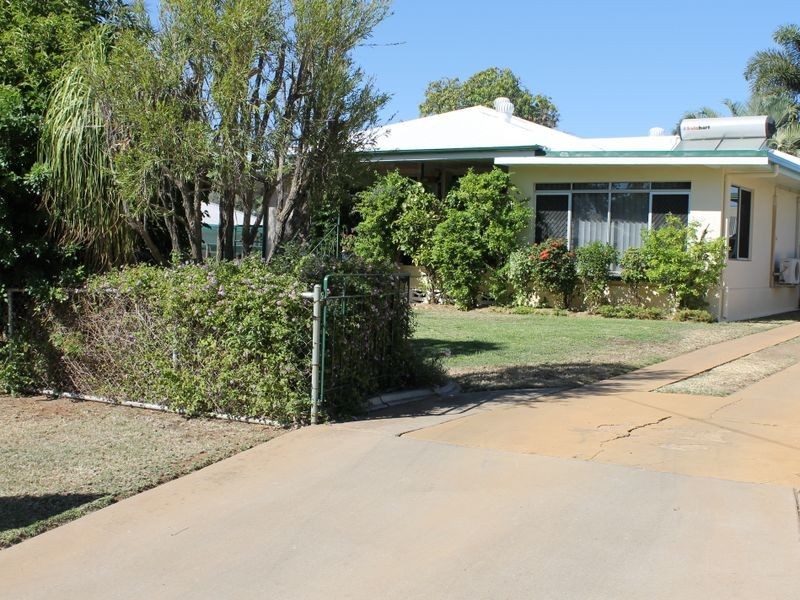 11 Emerald Street, Mount Isa QLD 4825
