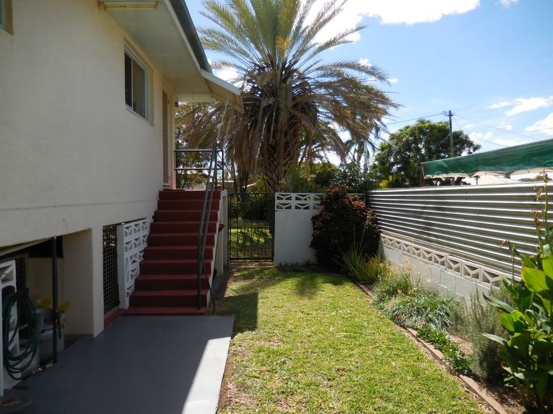 11 Emerald Street, Mount Isa QLD 4825