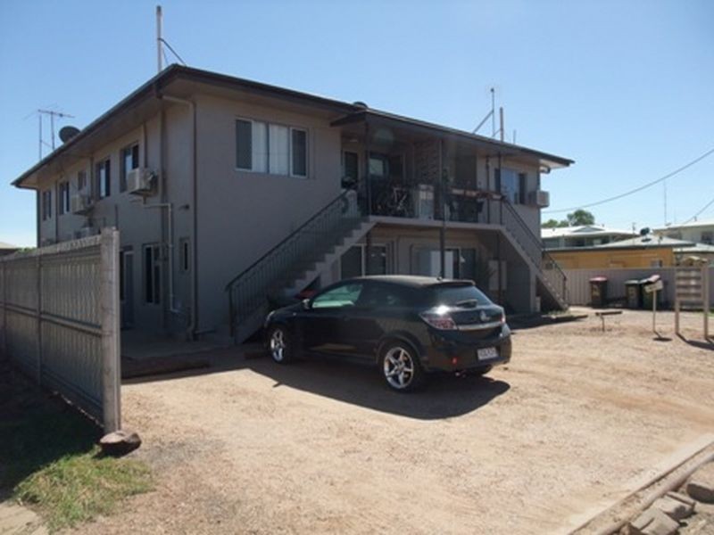7/8 Seventh Avenue, Mount Isa QLD 4825