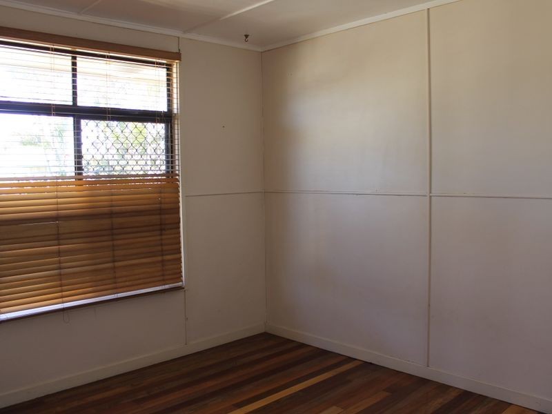 10 Buna Street, Mount Isa QLD 4825