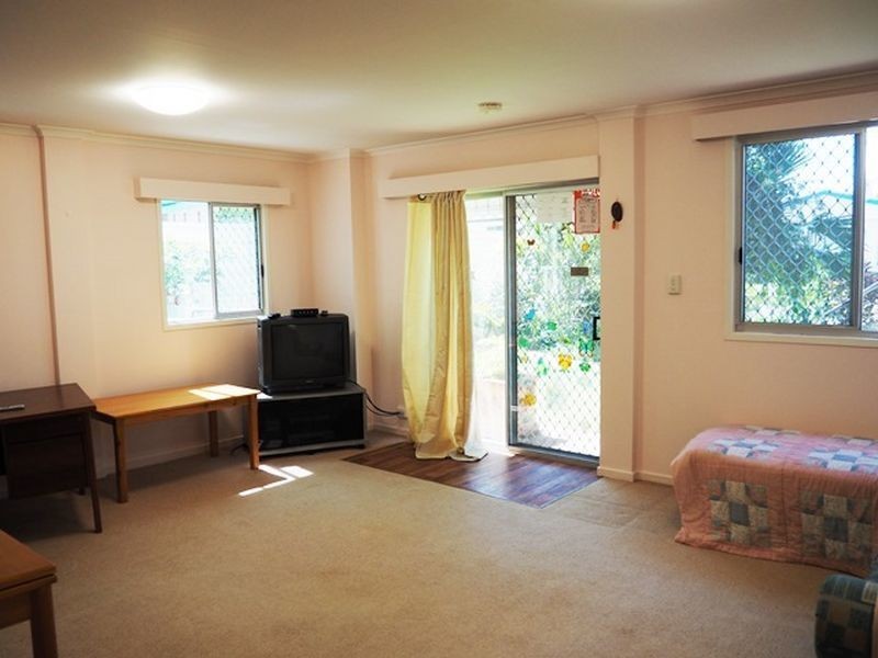 7 Hinkler Crescent, Mount Isa QLD 4825