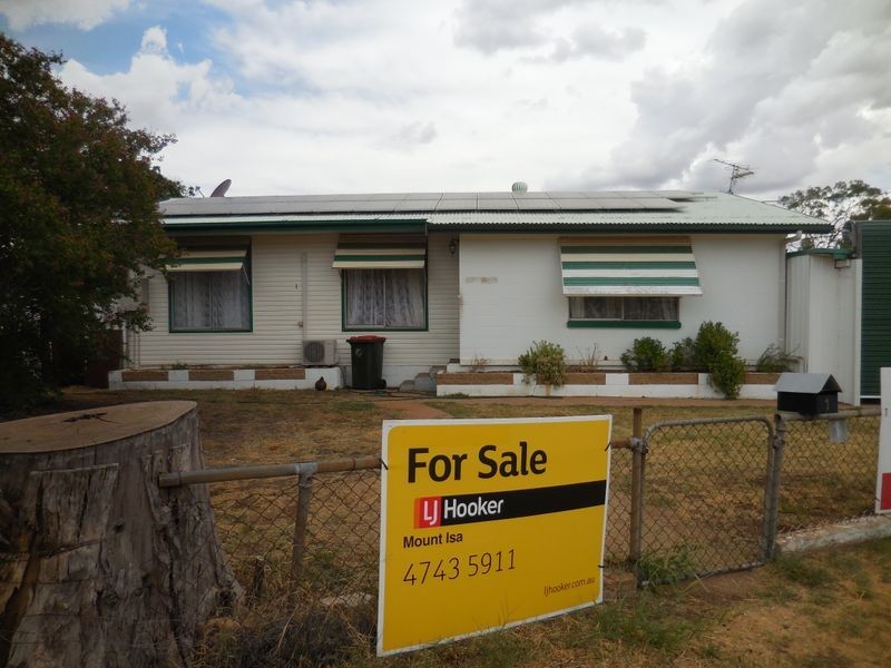 1 Ruby Street, Mount Isa QLD 4825