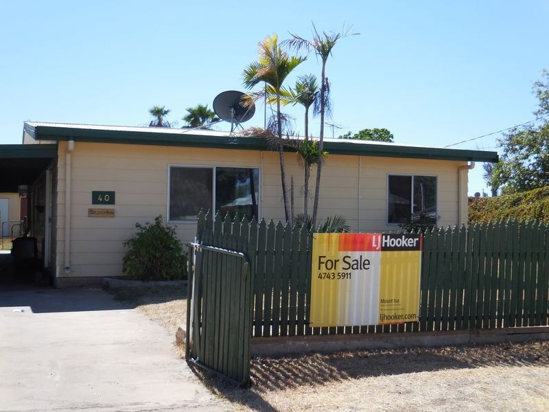 40 Joan Street, Mount Isa QLD 4825