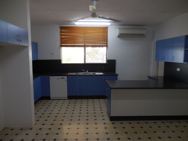 5 Richardson Road, Mount Isa QLD 4825