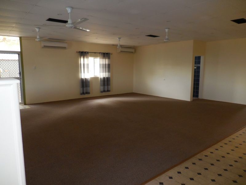 5 Richardson Road, Mount Isa QLD 4825