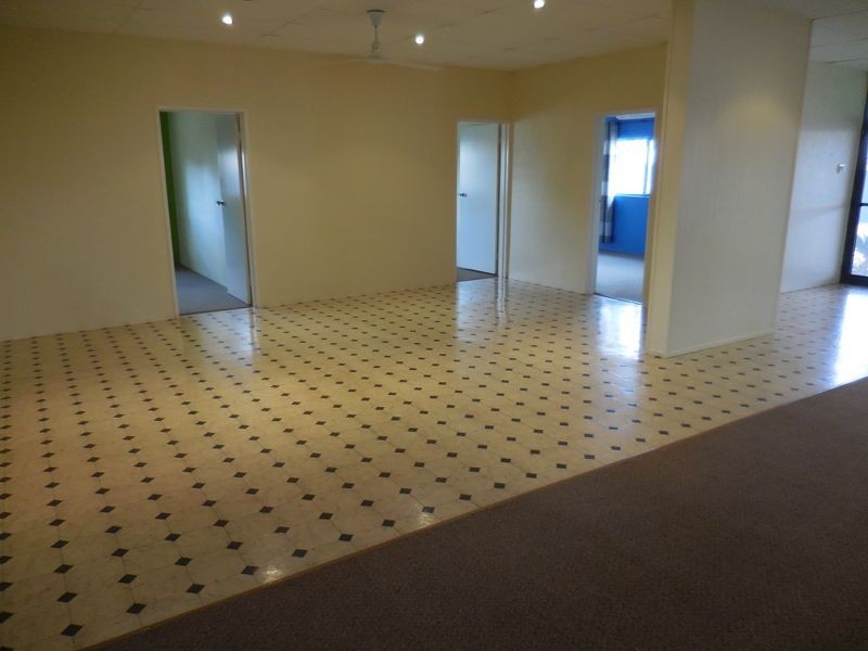 5 Richardson Road, Mount Isa QLD 4825