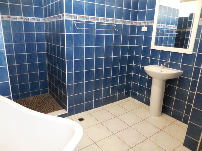 5 Richardson Road, Mount Isa QLD 4825