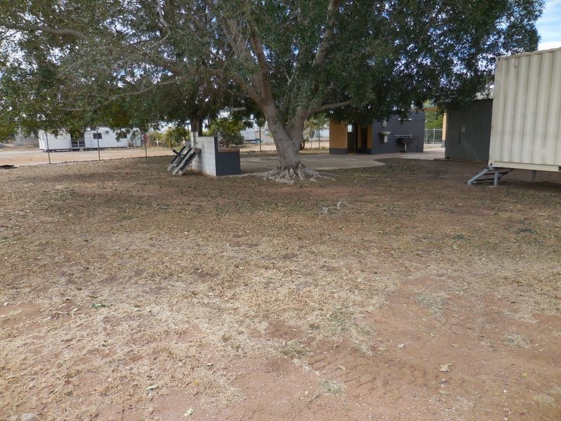 5 Richardson Road, Mount Isa QLD 4825
