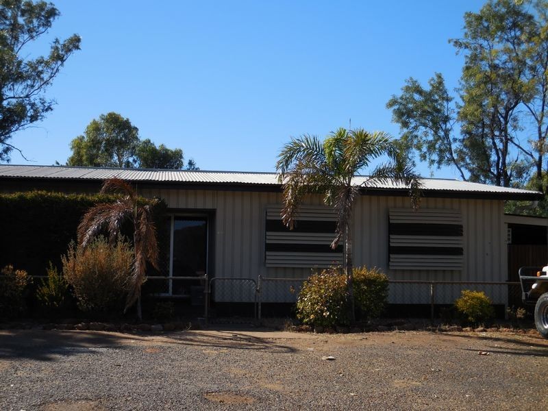 2C Fourth Avenue, Mount Isa QLD 4825
