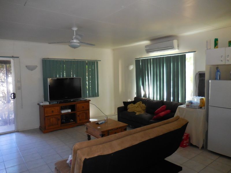 2C Fourth Avenue, Mount Isa QLD 4825