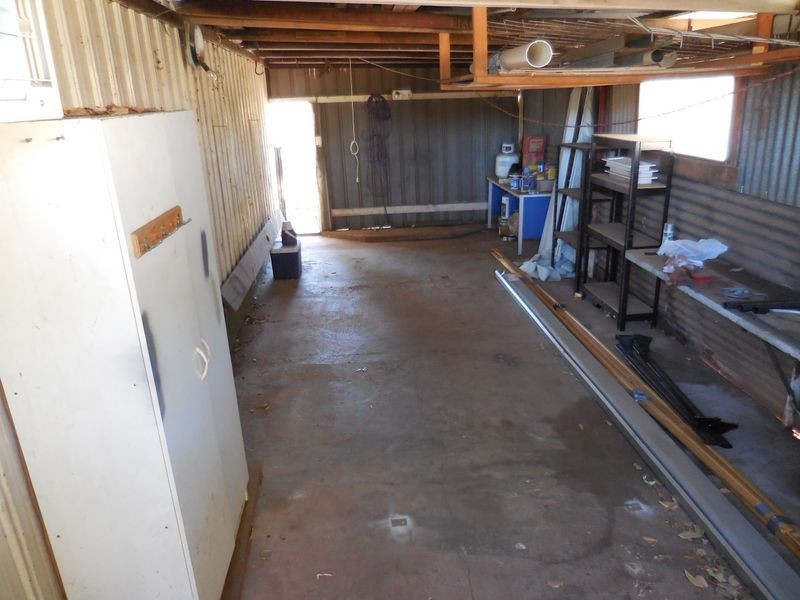 2C Fourth Avenue, Mount Isa QLD 4825