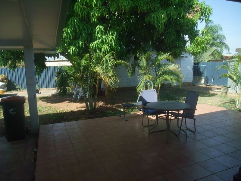 22 Cook Crescent, Mount Isa QLD 4825