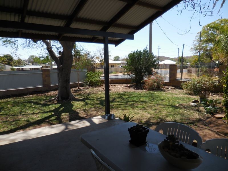 39 Isabel Street, Mount Isa QLD 4825