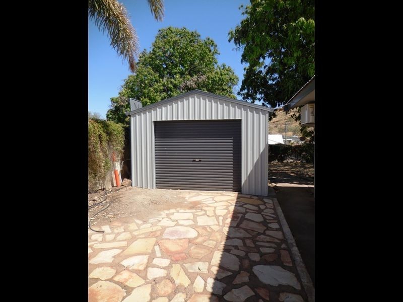 39 Isabel Street, Mount Isa QLD 4825